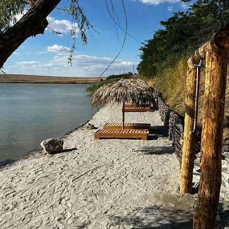 Perryland Urban Farm شاليه