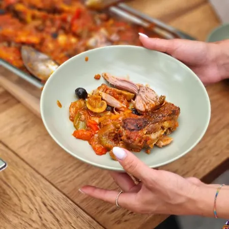 Perryland Urban Farm شاليه Piatra (Constanta)