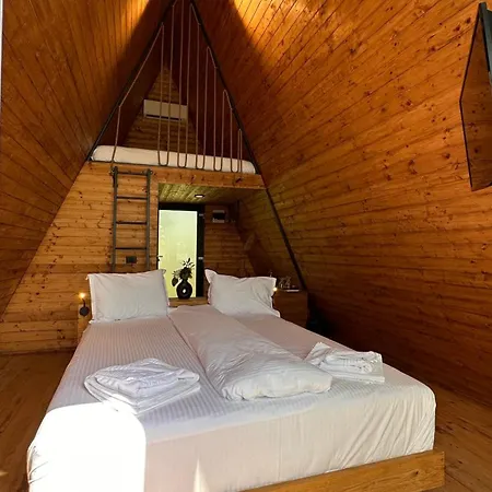 Perryland Urban Farm * Piatra (Constanta)