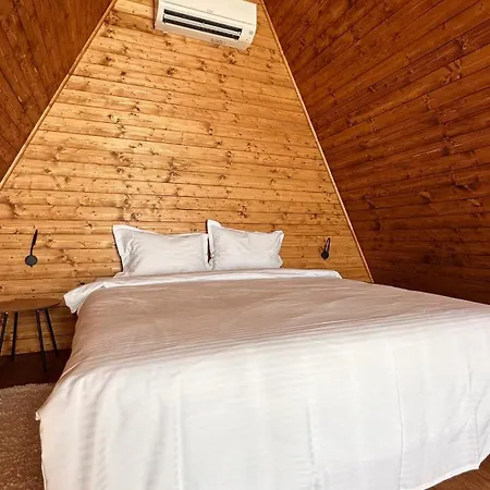 شاليه Perryland Urban Farm