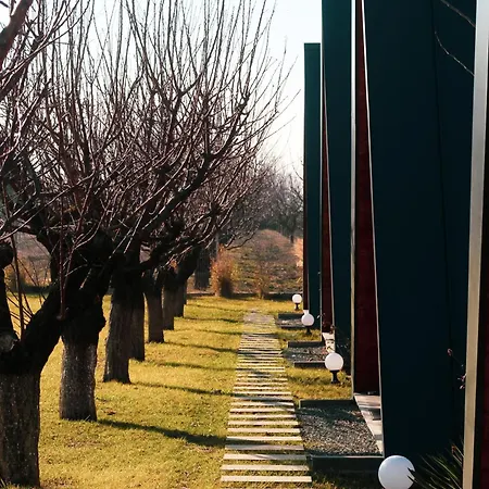 Perryland Urban Farm شاليه Piatra (Constanta)